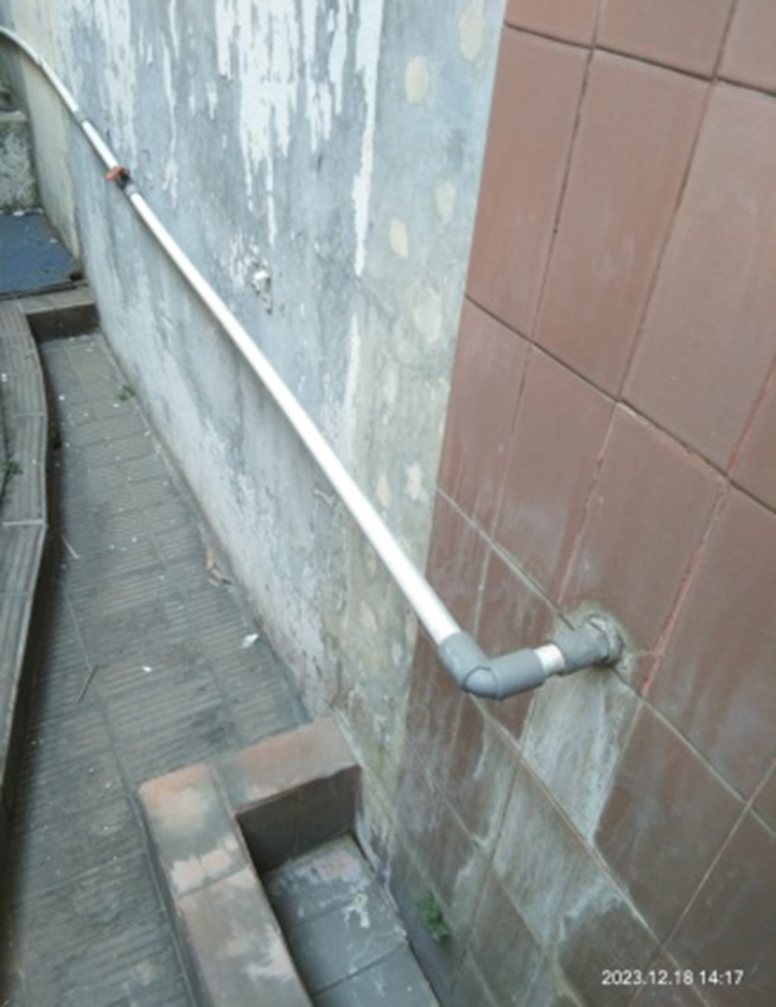 AREA DEPAN MUSHOLA