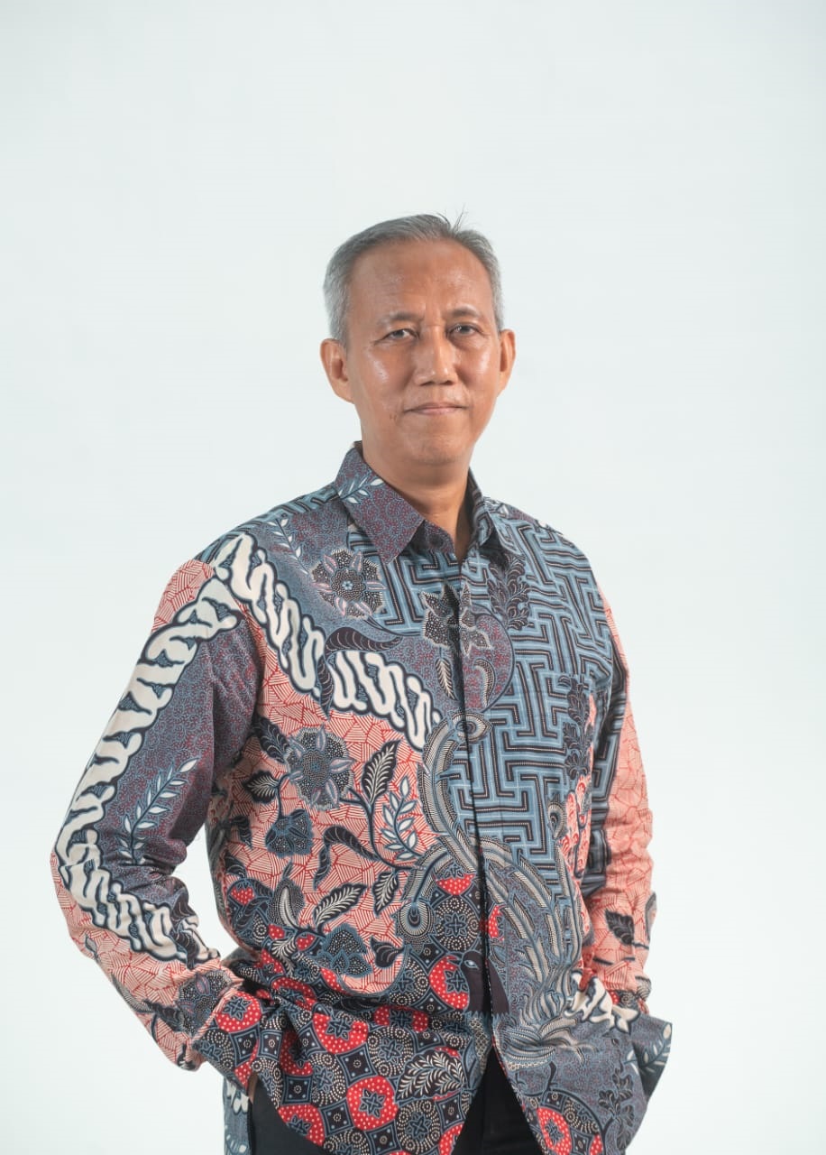 InonSuhendar-Direktur